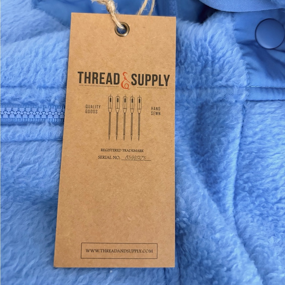 Thread & Supply Blue Fleece Jacket Medium New W Tags Oversized Cozy - Picture 8 of 8
